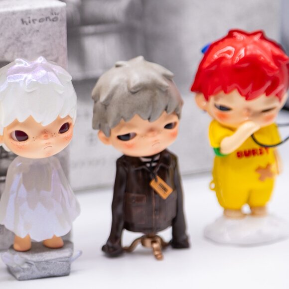 POP MART x Costume Hirono x Reshape Series Confirmed Figure in Open Box BNWT - Picture 7 of 7